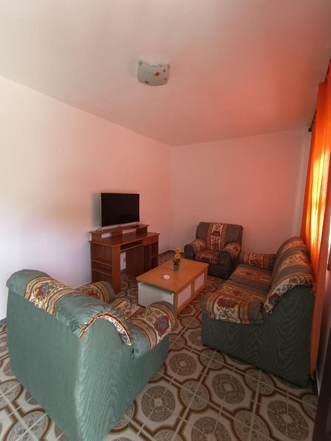 Vivienda Vacacional Villa Mocanal Exterior photo